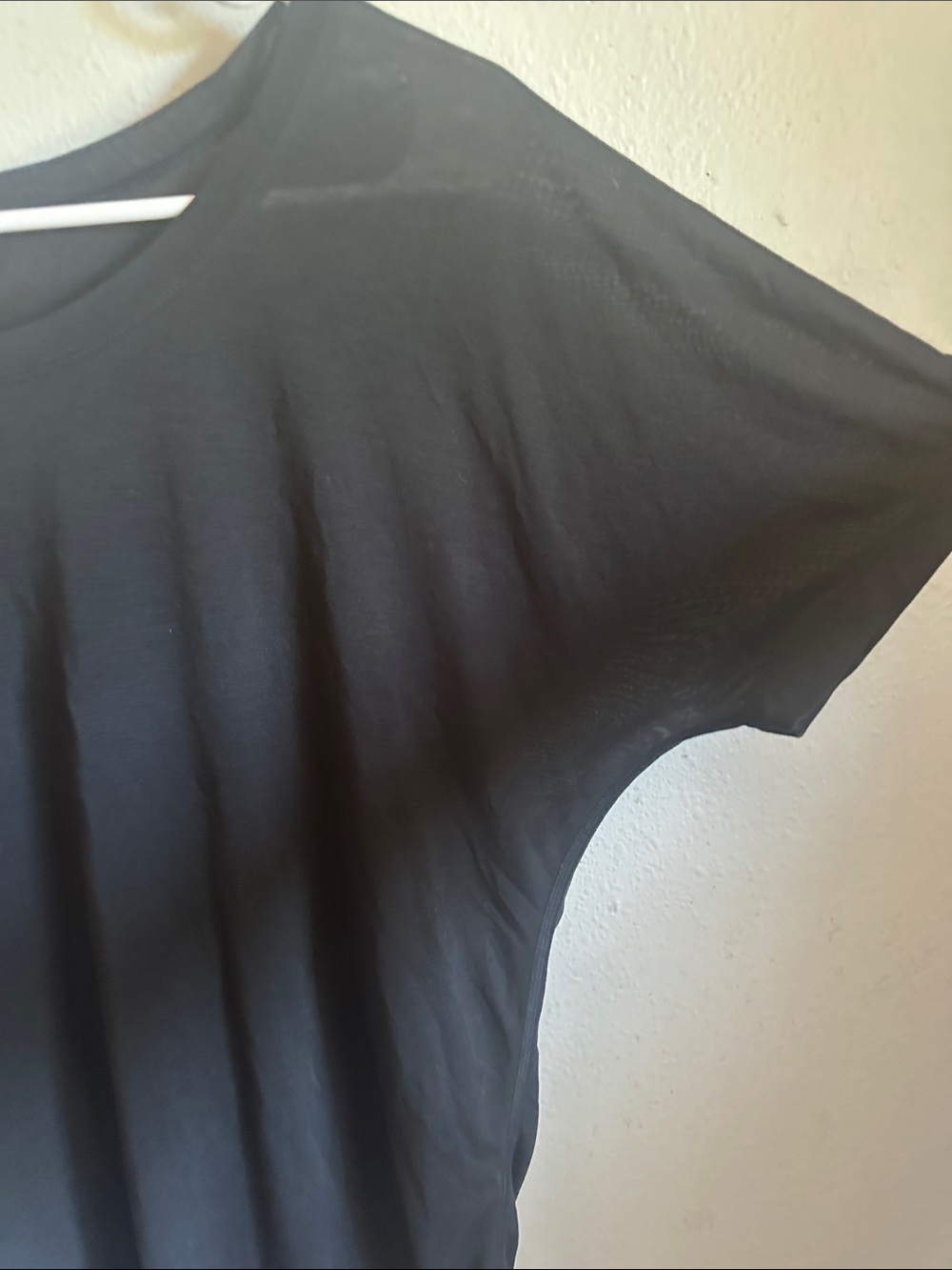 Lucy black sheer workout tunic - Picture 5 of 5